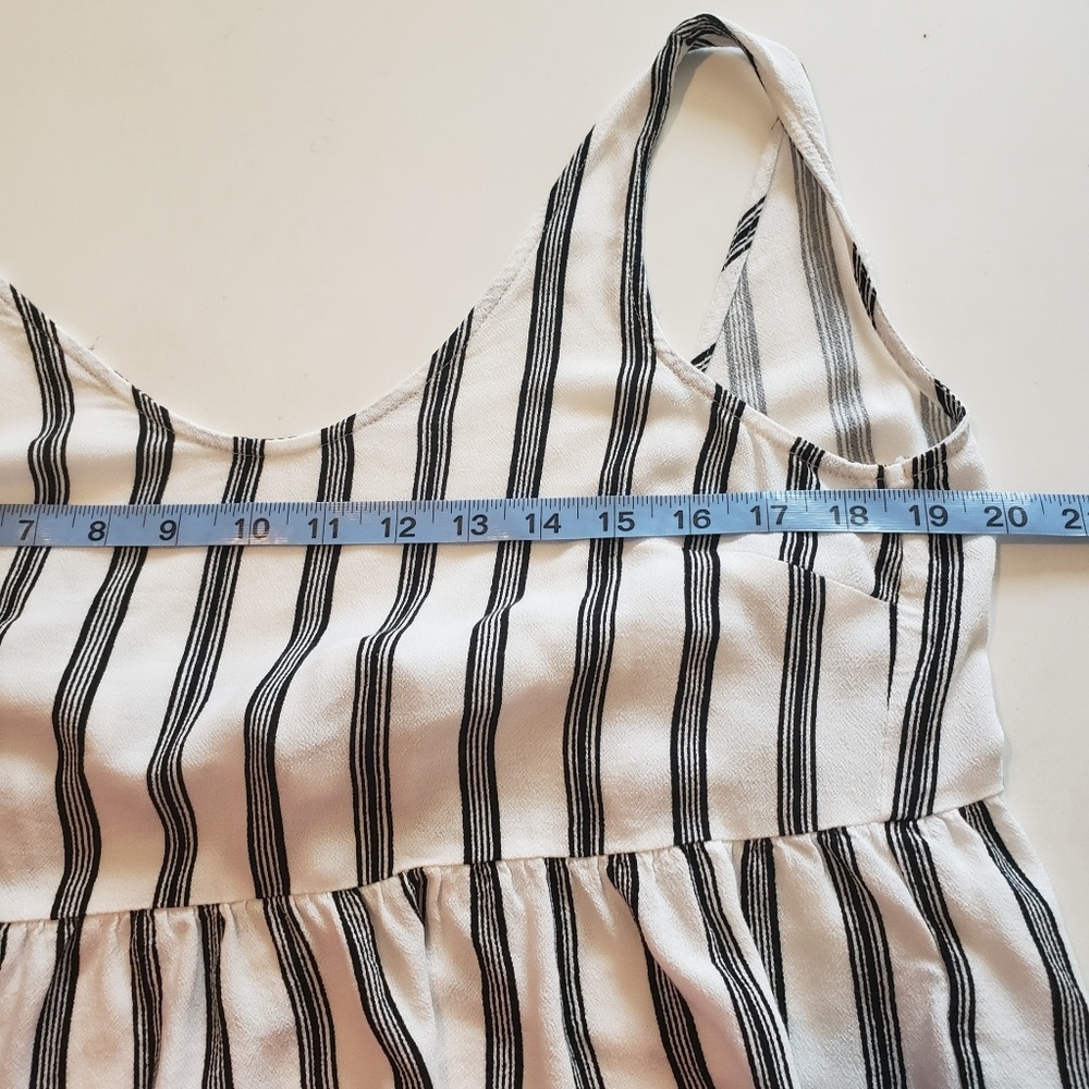 L.A Hearts Strip Crop Tank Top - Picture 5 of 6